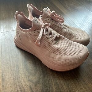 Women's Pink Athletic Shoes